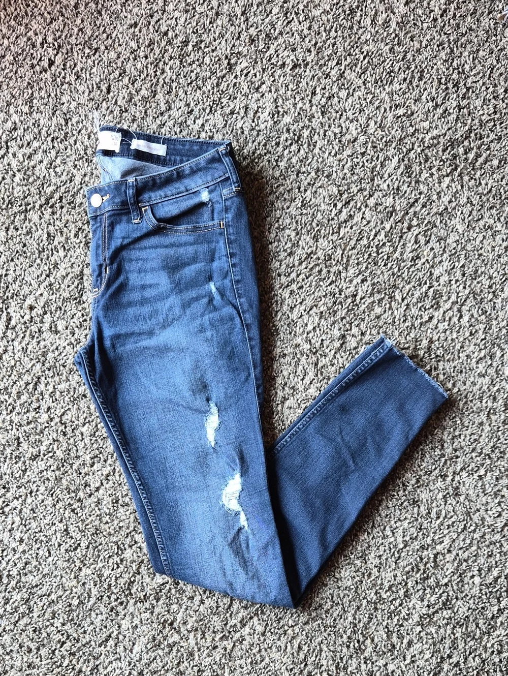 Hollister Low Rise Super Skinny Distressed Jeans Size 11R 30x30